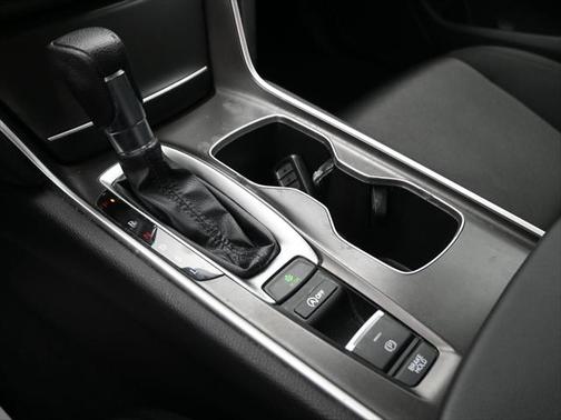2022 Honda Accord LX 1.5T