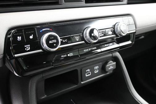 Platinum White Pearl 2023 Honda Pilot Elite