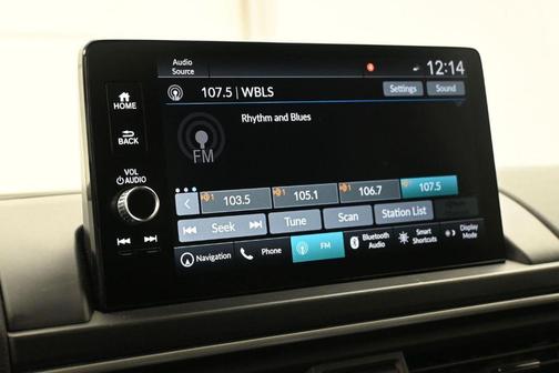 Modern Steel Metallic 2025 Honda Pilot Touring