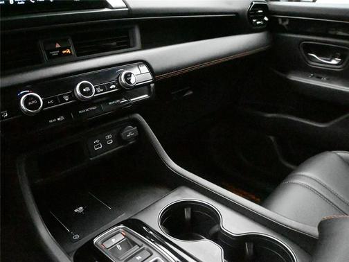 2023 Honda Pilot TrailSport