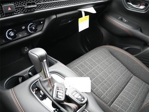 2025 Honda HR-V Sport