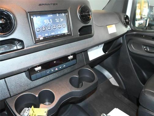 2024 Mercedes-Benz Sprinter 2500 170 WB High Roof Extended Cargo