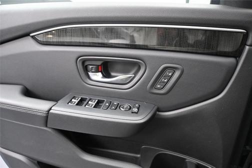 Sonic Gray Pearl 2023 Honda Pilot Elite