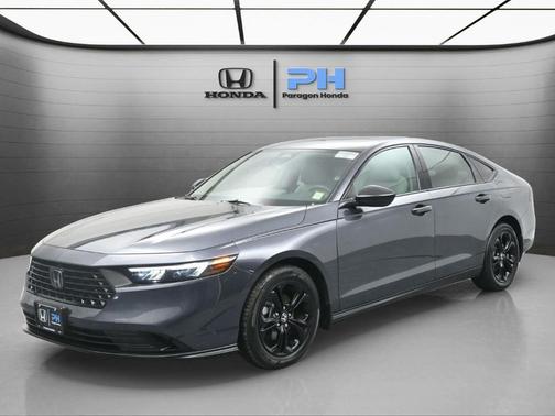 Meteorite Gray Metallic 2025 Honda Accord SE
