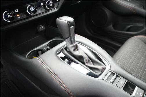 Platinum White Pearl 2025 Honda HR-V Sport