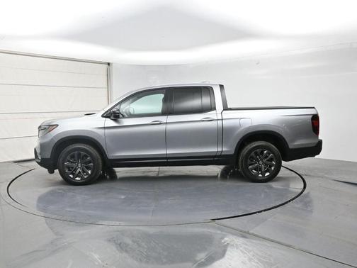 Lunar Silver Metallic 2021 Honda Ridgeline Sport