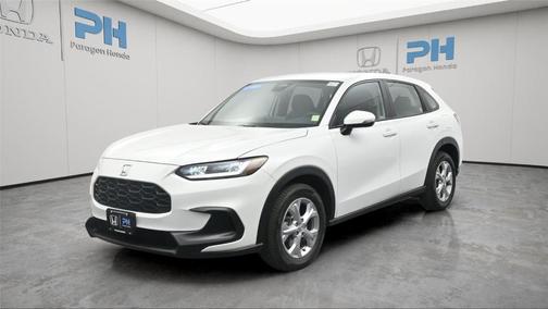 Platinum White Pearl 2023 Honda HR-V LX
