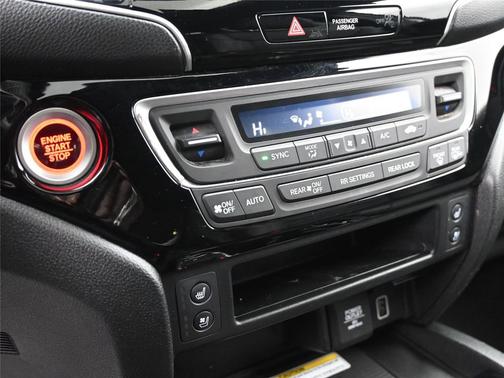 2023 Honda Passport Elite