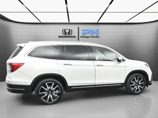 2020 Honda Pilot Touring 8-Passenger
