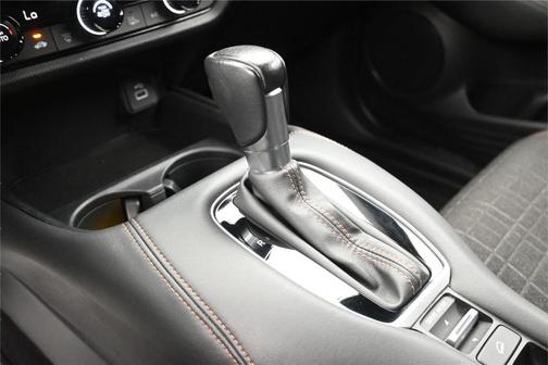 Crystal Black Pearl 2024 Honda HR-V Sport