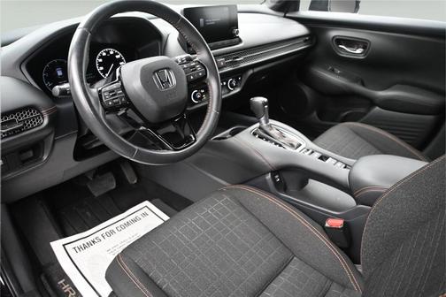 Crystal Black Pearl 2024 Honda HR-V Sport
