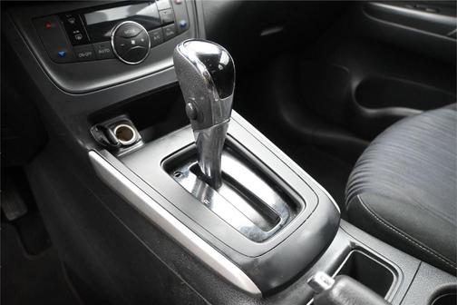 Gun Metallic 2019 Nissan Sentra SV