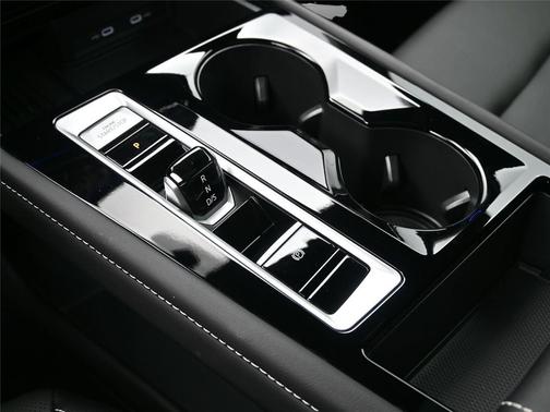 2025 Volkswagen Atlas Cross Sport 2.0T SEL R-Line Black