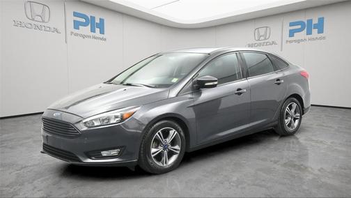 Magnetic 2017 Ford Focus SE