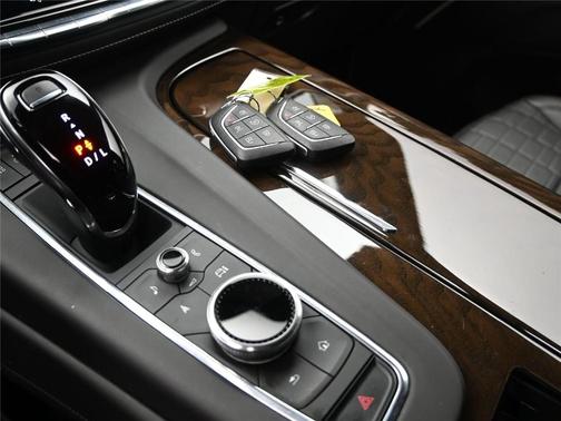 2024 Cadillac Escalade ESV Sport Platinum