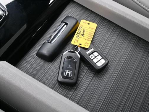 2022 Honda Pilot Touring 7-Passenger