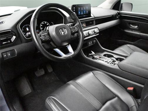 2023 Honda Pilot Touring