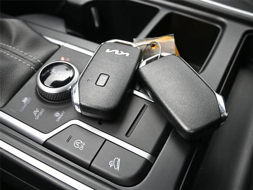 2022 Kia Sorento X-Line S