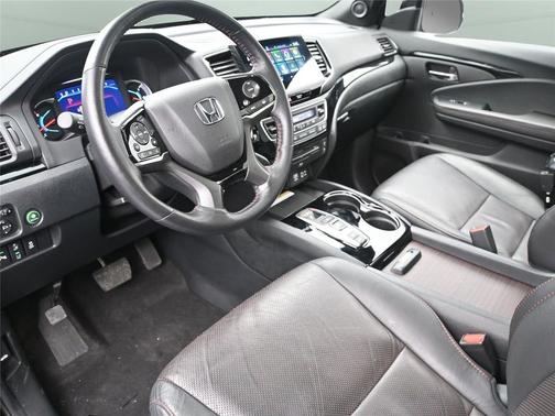 2022 Honda Pilot Black Edition