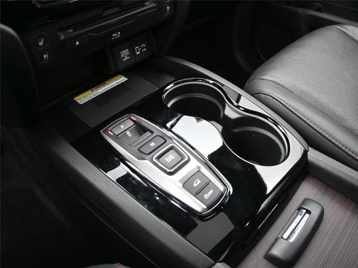 2022 Honda Pilot Black Edition