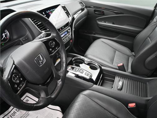 2023 Honda Passport Elite