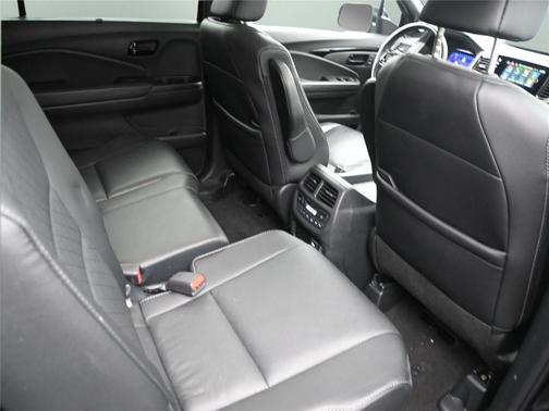 2023 Honda Passport Elite