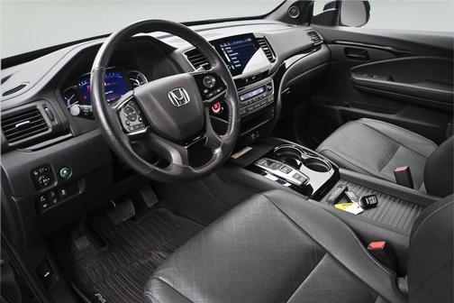 Crystal Black Pearl 2023 Honda Passport Elite