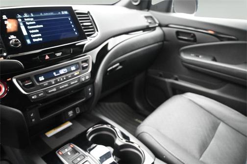 Crystal Black Pearl 2023 Honda Passport Elite