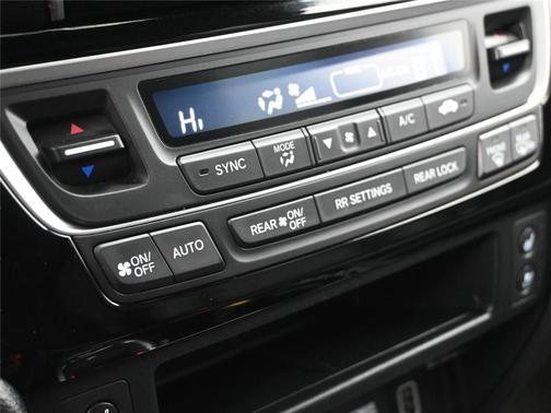 2023 Honda Passport Elite