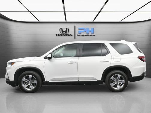 2023 Honda Pilot EX-L 8-Passenger