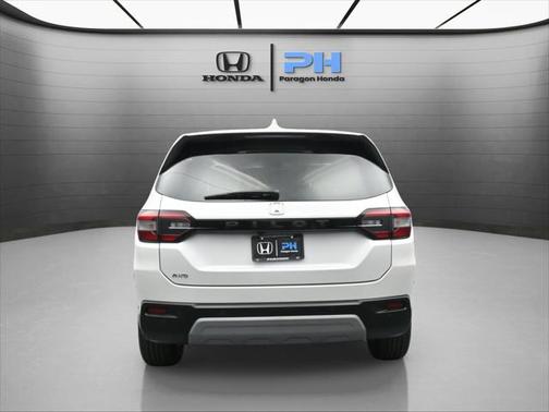 2023 Honda Pilot EX-L 8-Passenger