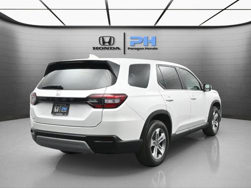 2023 Honda Pilot EX-L 8-Passenger