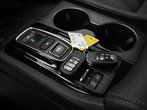 2023 Honda Pilot EX-L 8-Passenger