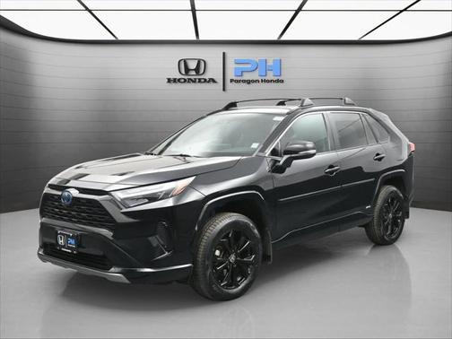2022 Toyota RAV4 Hybrid SE