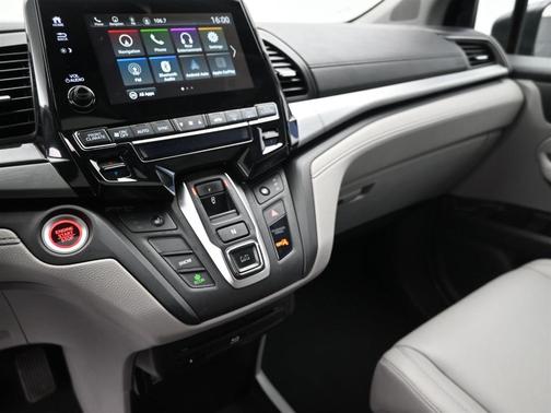 2019 Honda Odyssey EX-L w/Navigation/RES