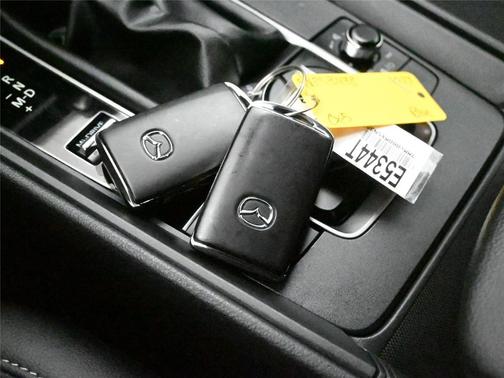 2025 Mazda CX-50 2.5 S Select Package