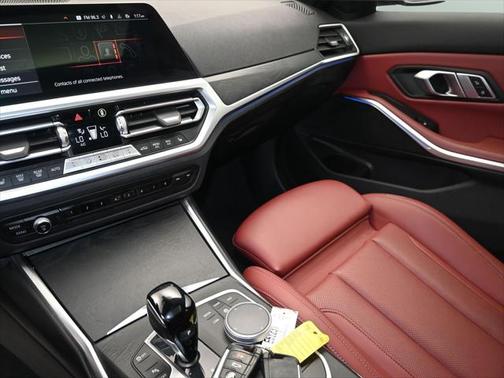2022 BMW 330 i