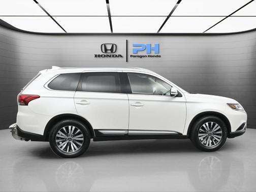 2020 Mitsubishi Outlander SEL