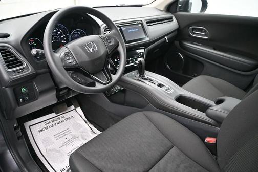 Modern Steel Metallic 2018 Honda HR-V EX