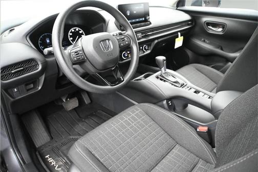 Modern Steel Metallic 2025 Honda HR-V LX