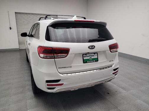 2016 Kia Sorento SX