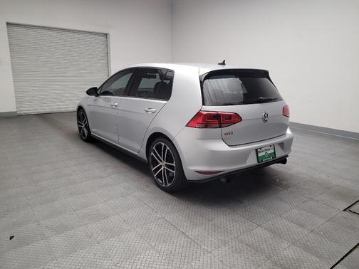 2017 Volkswagen Golf GTI 2.0T S 4-Door