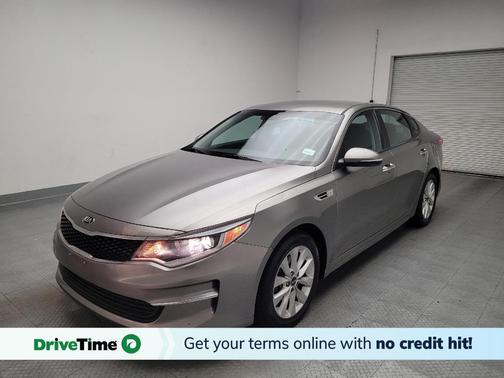 Titanium Silver 2018 Kia Optima LX