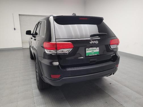 2019 Jeep Grand Cherokee Laredo