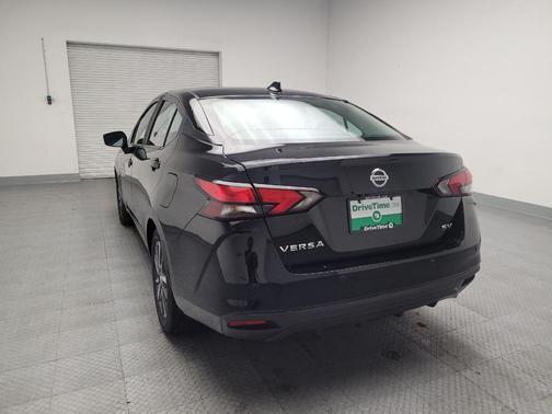 2021 Nissan Versa 1.6 SV