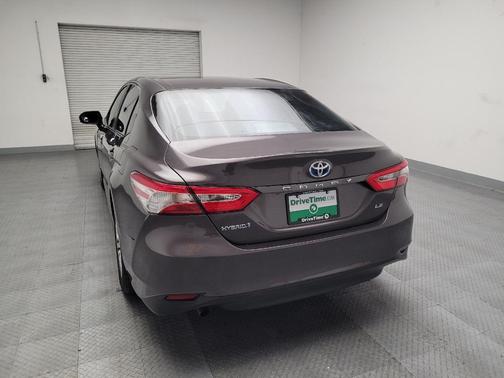 2018 Toyota Camry Hybrid LE