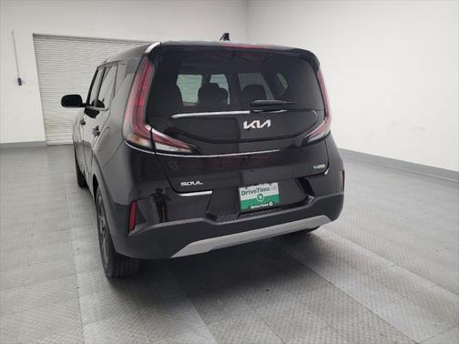 2023 Kia Soul EX