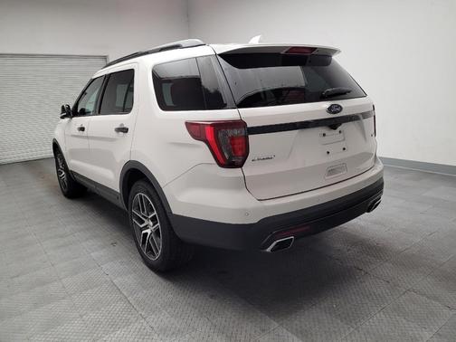 White Platinum Metallic Tri-Coat 2017 Ford Explorer sport