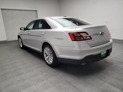 2016 Ford Taurus Limited