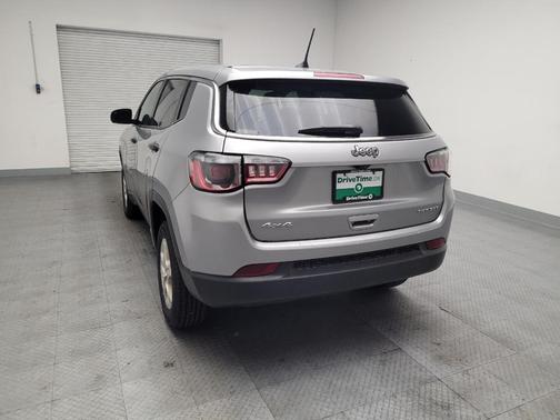 Billet Silver Metallic Clearcoat 2022 Jeep Compass Sport